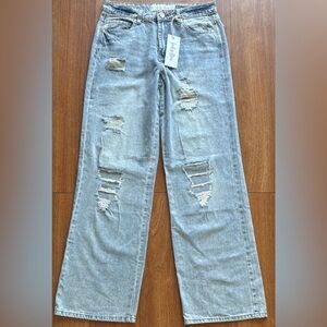 NWT Indigo Rein Distressed Skater Fit High Rise Jeans